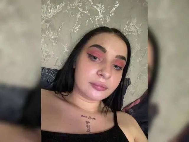 Aliska22 — I get aroused by your looks and love when you play with me