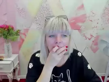 06angel — Hi there! Im new here! #new #cute #mature #pvt #natural