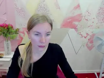1517fox — Hi there! Its first day here! #new #cute #young #pvt #nonude