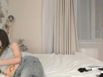 1i1ypa1mer — GOAL: full naked sit [276 tokens remaining] Welcome to my friendly room ! tip for sexy goal ! #18 #natural #new #teen #findom