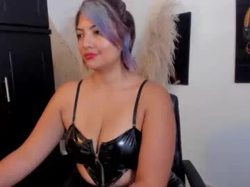 1wayra — Hello my beautiful community of Wayra lovers I am glad to see you here with me today  #redlips  #bigtits #armpits   #balloons #wifematerial  