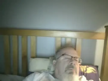 2003dynawideglide — Freechat on Chaturbate