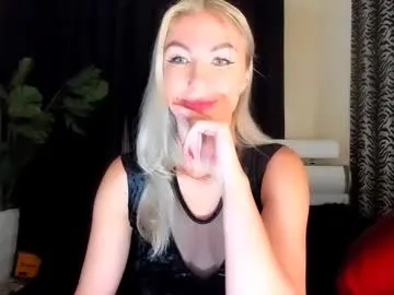 6noangel66 — Howdy! #tall #blonde # #bigpussylips #smoke #domination #legs # [2222 tokens remaining]