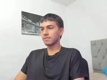 _1dereck model from cb