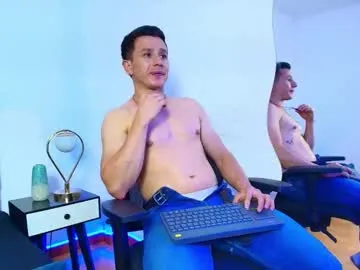 _andrewfalcon2 — Current Goal: naked at 53 tokens -- Next Goal: diamo control for 1 minutes  -- cum final   #muscles #fit #bigass #feet #ass