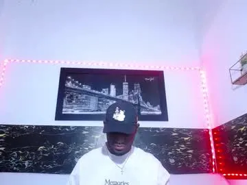 _black_stallion — Can you empty 8.25 inches of #bbc? Prove it! Make me cum in my #cuckold #bigcock #latino #bigass [970 tokens remaining]