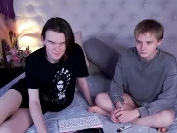 _cheesecake_s — GOAL:  Full naked  [199 tokens remaining] Meow^^~ #new #twink #bigcock #couple #uncut