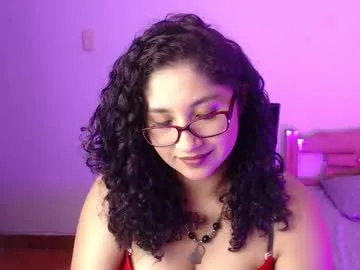 _gia_dior — [57 Left] TOP OUTSIDE #new #latina #curvy #shaved #dildo #breast