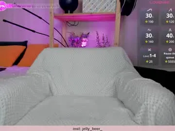 _kiki_pie — naked pussy play [244 tokens left] #lovense  #young #bigass #natural #skinny