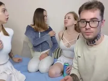 _michael_here_ — TOPLESS ALL(W/O new girl) 100 to join)  [369 tokens left]