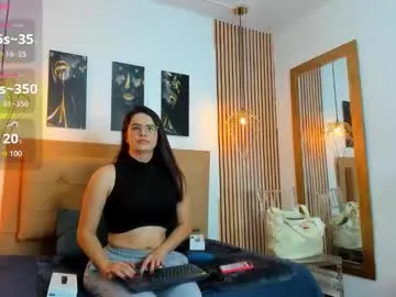 _samanthaa_foxx — GOAL: Spank Ass *5  [10 tokens remaining] Welcome to my room! #feet #fetish #redhead #lovense #new