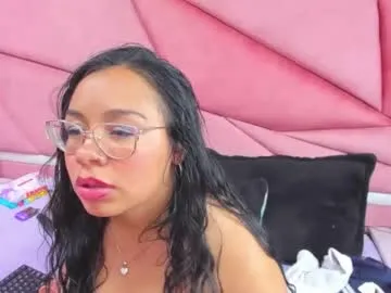 _violeta_18 — GOAL: open ass [185 tokens remaining] Welcome to my room! * #saliva #deepthroat #anal #latina #deep