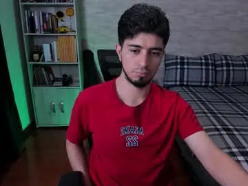 aaron_paul_ — BIG CUM  #cum #latino #c2c #pvt #uncunt [2000 tokens remaining]