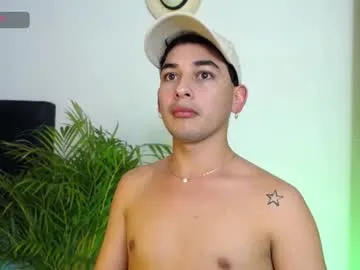 aaron_speitzer — GOAL: Hey Cute Aaron [10 tokens remaining] Welcome  HAPPY DAY ENTER AND SAY HELLOLovense ONLet My Big Ass Vibrate Until I Get To My Cum #feet #gay #bigass #lovense #femboy
