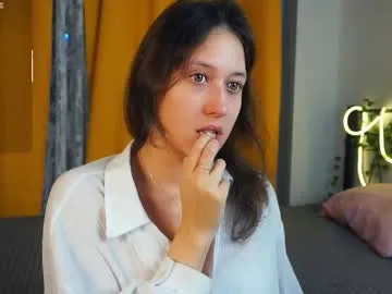 adahbuggie — GOAL: suck 2 fingers [33 tokens remaining] Private is Open! #shy #natural #skinny #18 #young