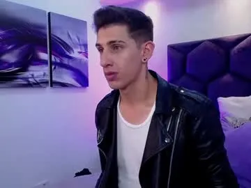 aidenstone_ — Sexy dance  [49 tokens left] #new #latino #cum #gay #skinny