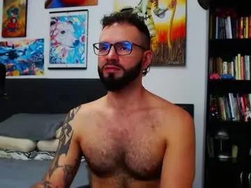 akiles_r — naked ,show dance,  flex, jerking off #hairy #dirty   #muscular #bigcock   #beard  [777 tokens remaining]