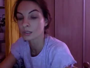 alexa_dreaam — The evening promises to be languid... #slender #beautiful #nonude #lady #natural #new #sexyface [500 tokens remaining]