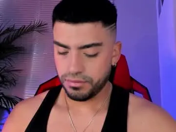 alexander_diiaz — HUGE CUM  [1000 tokens remaining]