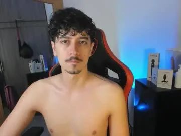 alexfloreszzz — I want to cum so bad today (pvt open )  #lovense #bigballs #hairy #lovense #latino #uncut [1000 tokens remaining]