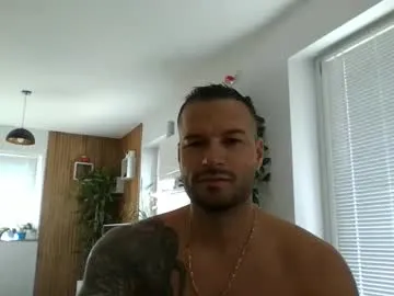 alexgrandi2024 — Freechat on Chaturbate