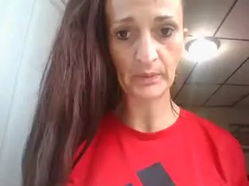 ali_tayler — NUDE  DANCE ....   #new #smoke #slut #ass #milf [110 tokens to