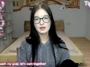 alicamoons — Freechat on Chaturbate