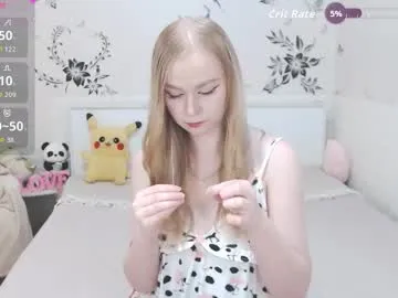 alice_d0ll — Have fun with me ^^ : #blonde #smalltits #german #skinny  #feet - Multi-Goal :  A surprise
