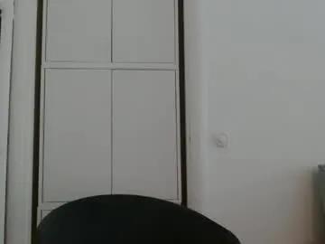 alphahung23 — CUM   #muscle #uncut #bigcock #Feet #ass [2000 tokens remaining]