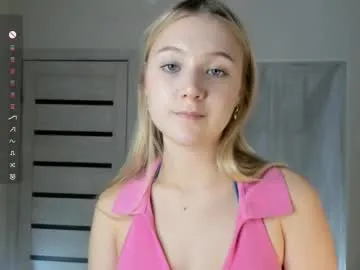 amaliapatron — GOAL: show my tits and oil them close up  Hi i'm Kate, love pattern 111, 222, 444    #lovense #new #blonde #18 #young [139 tokens remaining]
