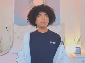 ambar_collin — GOAL: Shirt off [34 tokens remaining] Welcome to my room! #ebony #anal #new #gay #ass
