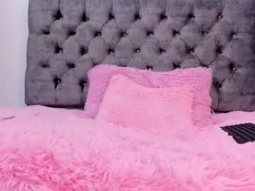 amber_martinezz —  GOAL: My First Goal Fuck me with my dildo [ 196]  Make me feel Good and Cum in Squirt - Todays Goal :Make me Cum #18 #anal #smalltits #feet #skinny