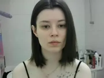 amberlyanick — GOAL: show legs [56 tokens remaining] Hi, my name is Sarah , let's have fun) #bigboobs #bigass #18 #teen #new