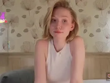 ameliamurrr — GOAL: Sexy Dance [98 tokens remaining] Hi! I'm Emmy, im new here<3 #anal #squirt #18 #teen #new