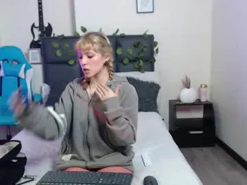 amnesiia_ — Current Goal: Sloppy Blowjob at 178 tokens -- Next Goal: Fingers in my wet pussy  -- I hope you enjoy my presence  #18 #skinny #smalltits #young #smoke