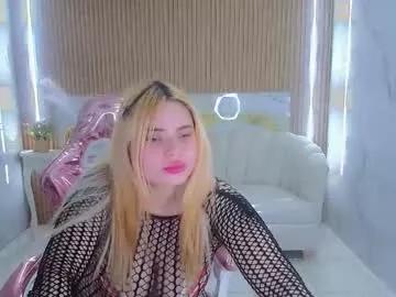 amyg777_s — GOAL: Flash tits [48 tokens remaining] Welcome to my room! #feet #new #natural #latina #ahegao #teen