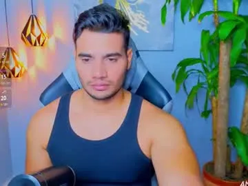 andresfiit — jerk off [150 tokens left]  