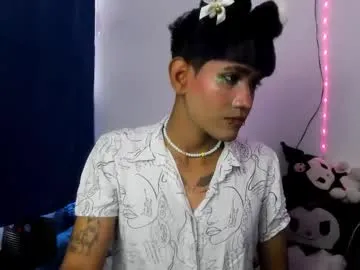 andrew_uwu_ — cum  #femboy #latina #lovense #feet #gay [740 tokens remaining]