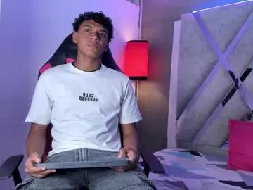 andy_jones7 — Hello, welcome too my room. SHOW CUM!! #twink #latino #findom #new #young #c2c [595 tokens remaining]
