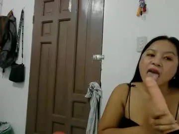angel171996 — #pinay #squirt #bigass #bigtits #asian