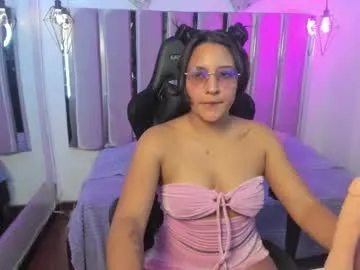 annie_girl2 — GOAL: Sexy Dance [90 tokens remaining] Welcome to my room! #curvy #cum #bigass #new #smalltits