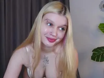 any_mo0n — Hey there! im a new model  Goal: mske my ass red #skinny #lovense #blonde #natural #bigboobs [20 tokens remaining]