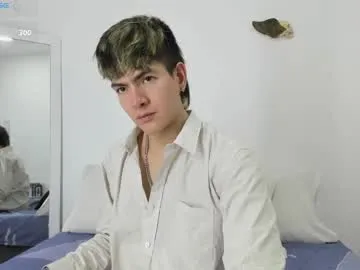 archangel033 — GOAL: Sexy Dance [94 tokens remaining] Welcome to my room! #feet #latino #gay #twink #new