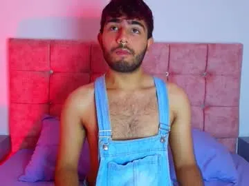 ares_alpha — Heeyyy! :) ** Show Cock ** (111 tokens) #bigcock #hairy #latino #feet #c2c 