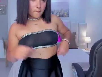 aria_vixen_ — blow job [85 Tokens Left]  Let me know about the good desires   #new #latina #bigass #bigtits #lovense