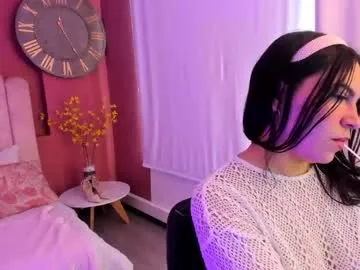 ariana__clauss — NEW DILDO, U WANNA SEE HOW I FUCK WITH HIM?  // GOAL: body tour [33 tokens left]   #18 #skinny #bigass #new #young