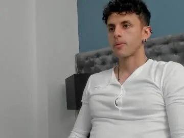 ariasaadeh — Hi, I'm Aria,Let's make today something special :)  #muscle #young #latin #cum #ripped [800 tokens remaining]