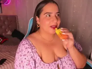artmisa0519 — Current Goal: Fuck my dildo  at 800 tokens -- Next Goal: show saliva -- Welcome to my room  #feet #bigboobs #bbw  #chubby #ahegao