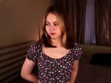 audiedelorbe — GOAL: hot kiss to u [22 tokens remaining] Welcome to my room! #new #18 #shy #skinny #cute