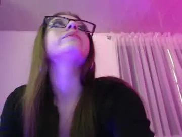 aurora_blossom__ — Dance Sexy+ Spank Assx4 [72 tokens left] #teen #skinny #petite #daddysgirl #saliva